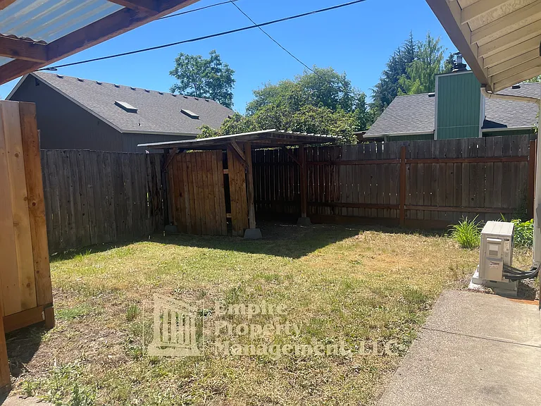 2312 Willona Dr — Photo 9