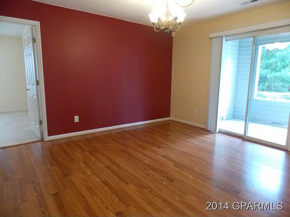 4th image of 3306 Mulberry Lane #B