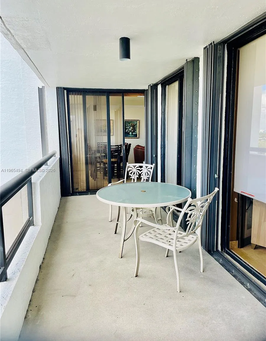 Club Atlantis Condo — Photo 3