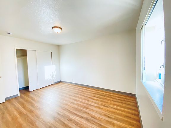 5th image of 1713 Ross Cir APT 4