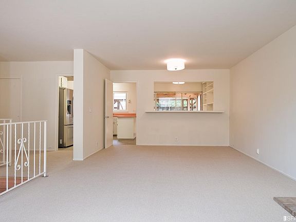 3rd image of 1130 Everglades Dr