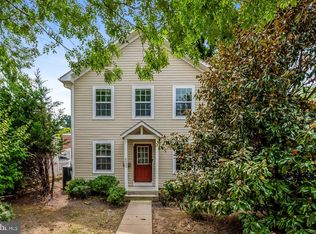4933 Lee St NE, Washington, DC 20019