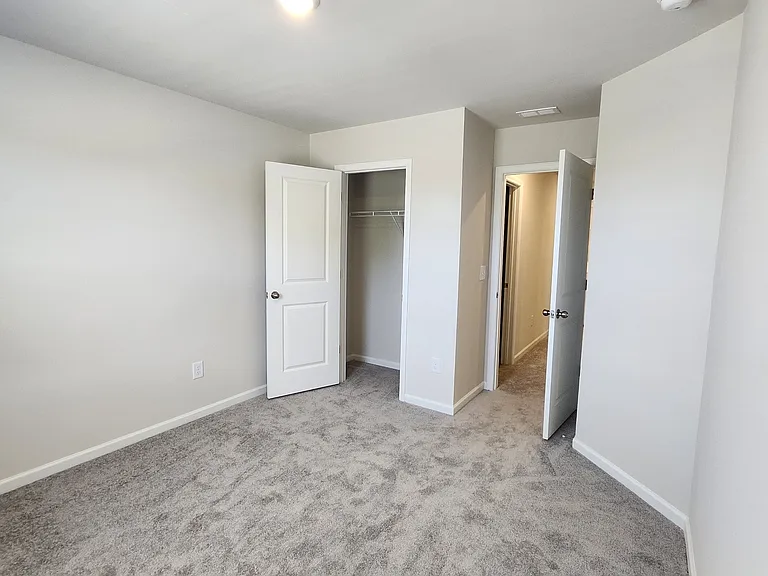 712 Peyden Ln #712 — Photo 14