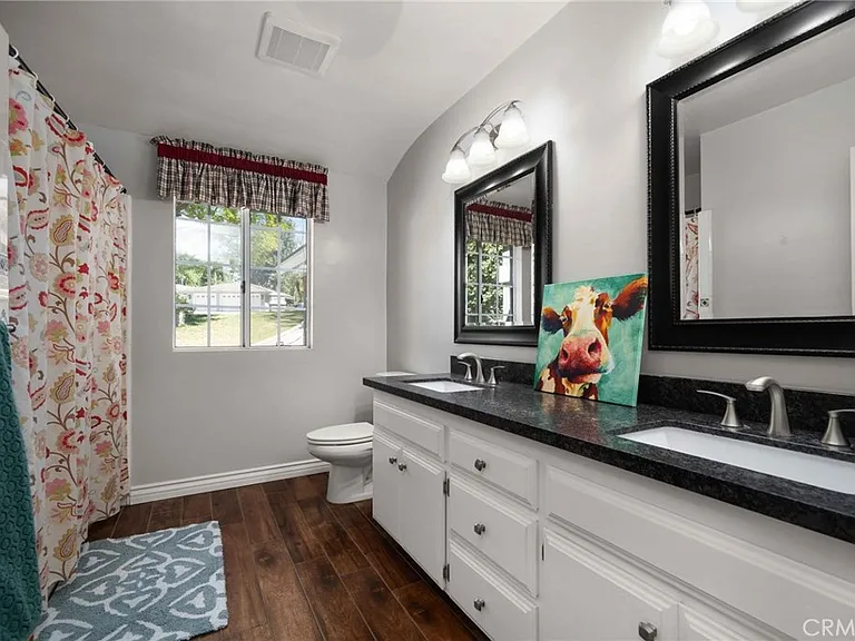 7455 Jola Dr — Photo 34