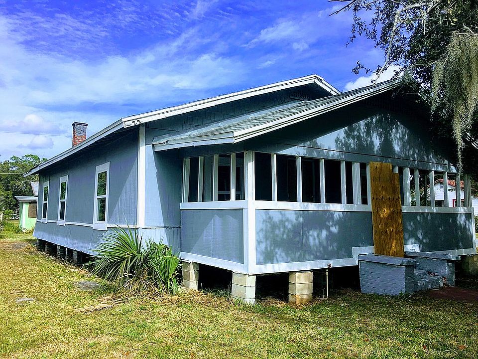 1st image of 1200 W 10th St