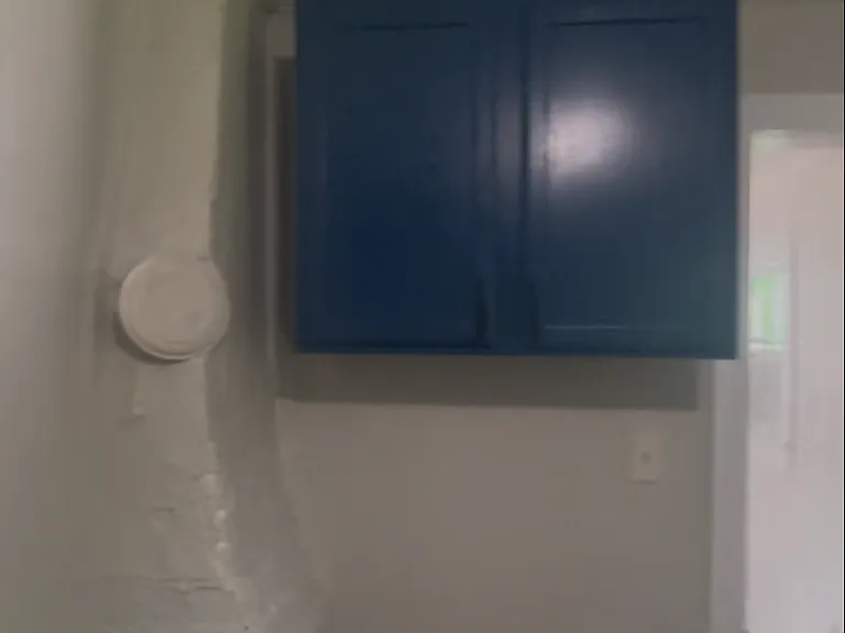 646 Marshall St — Photo 11