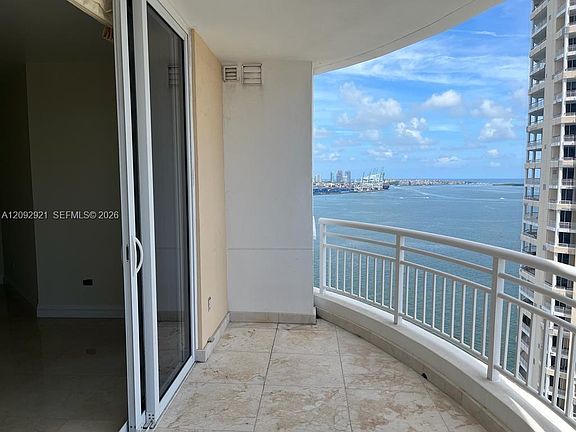 5th image of 848 Brickell Key Dr APT 2303
