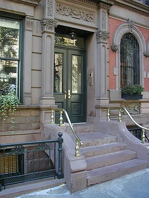 Rented by Corcoran | media 7