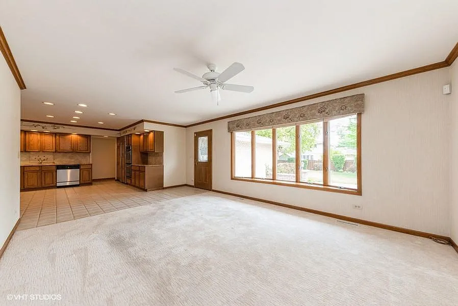 3 bed, 1904 sqft, $4,200 — Photo 4