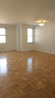 Rented by Manhattan Flats | media 10