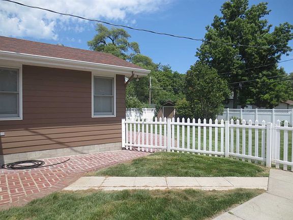 5th image of 1644 N Clarkson St