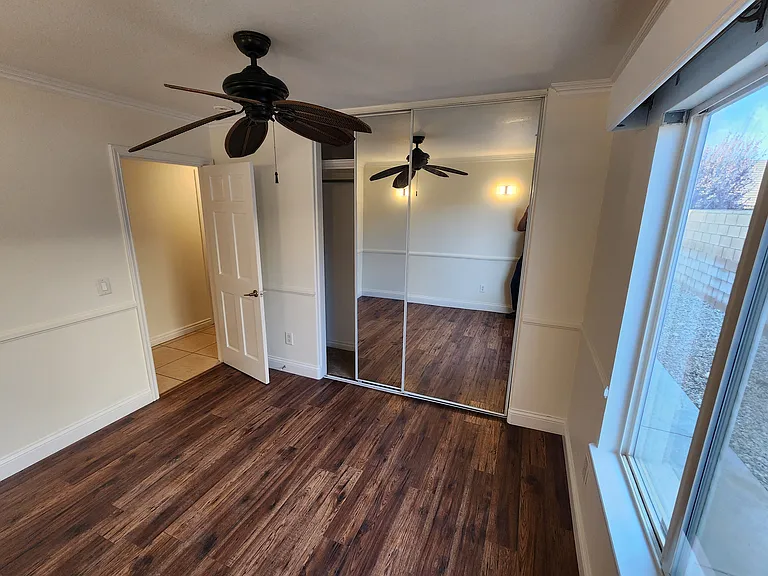 3045 E Newgrove St — Photo 38