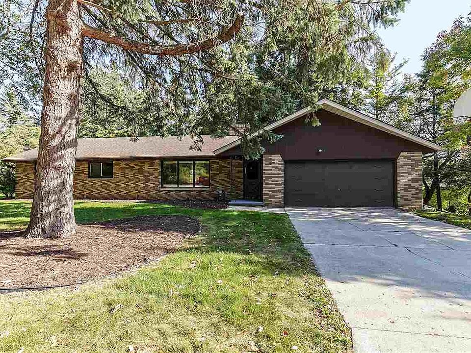 1st image of 2593 Appian Way