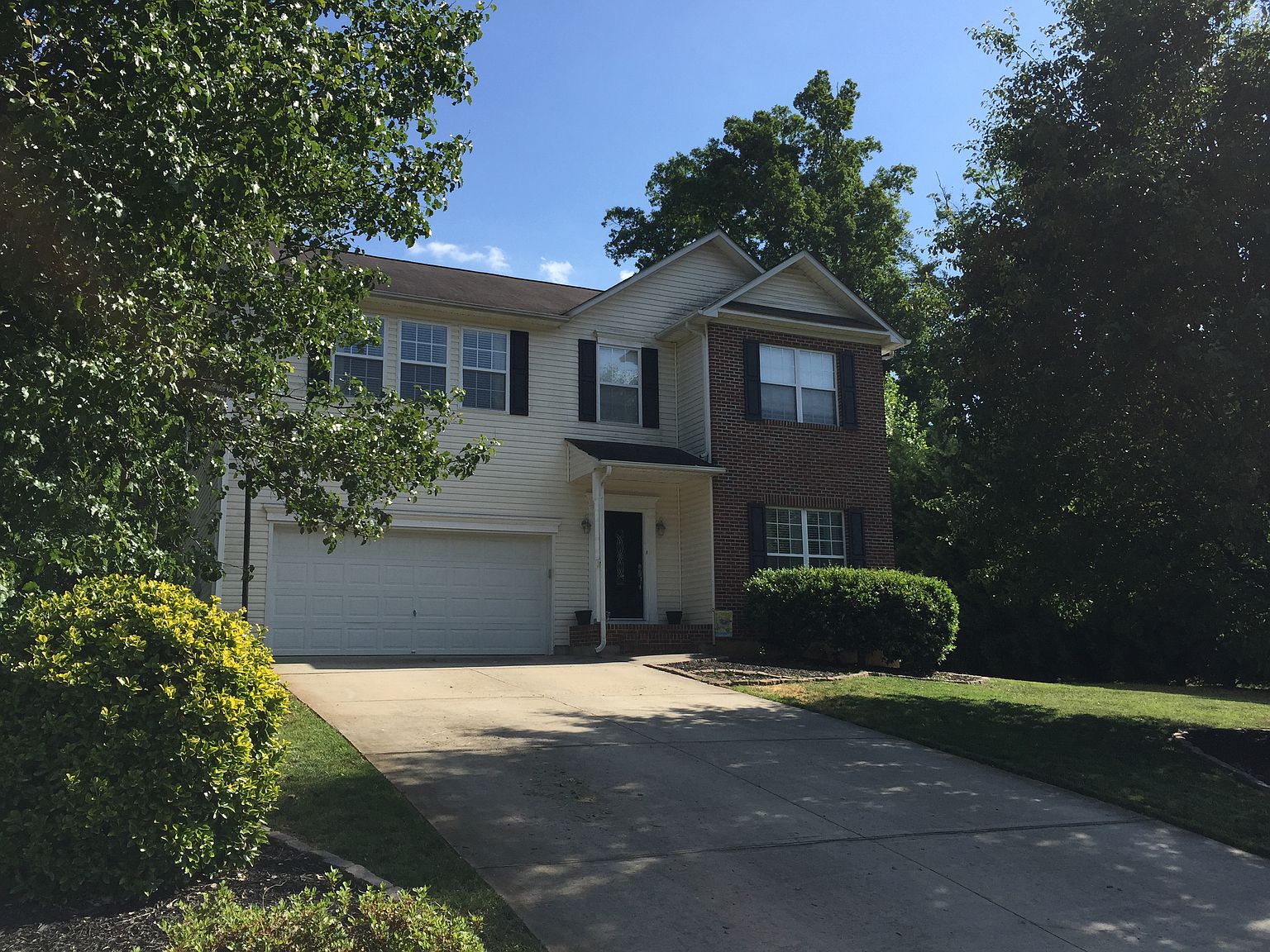 8046 Hill N Dale Dr, Kernersville, NC 27284 Zillow