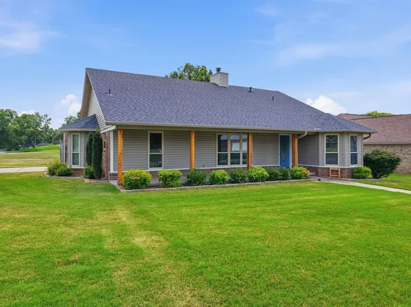 2815 Anna Ln, Conway, AR 72034