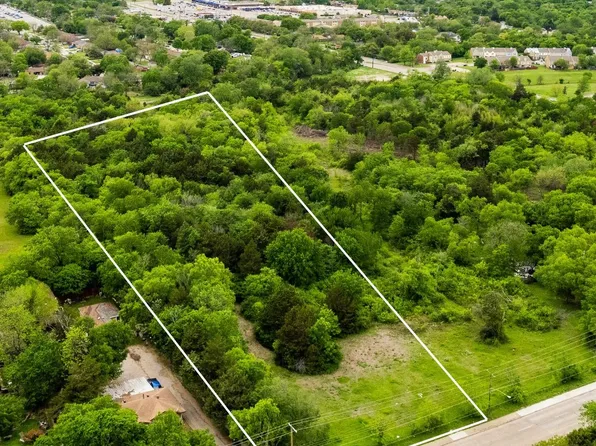 1953 N Saint Augustine Rd, Dallas, TX 75217