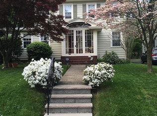 8 Clairidge Ct, Montclair, NJ 07042