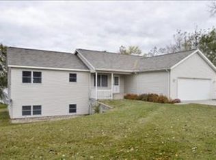 3583 Baseline Rd, Gobles, MI 49055
