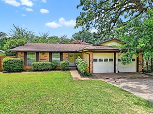 813 Glen Key St, Denison, TX 75020