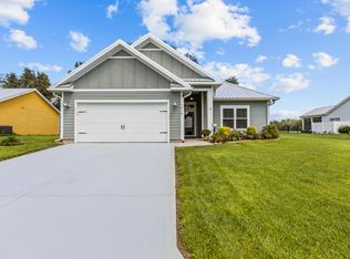 7618 Juanita Pl, Fanning Springs, FL 32693