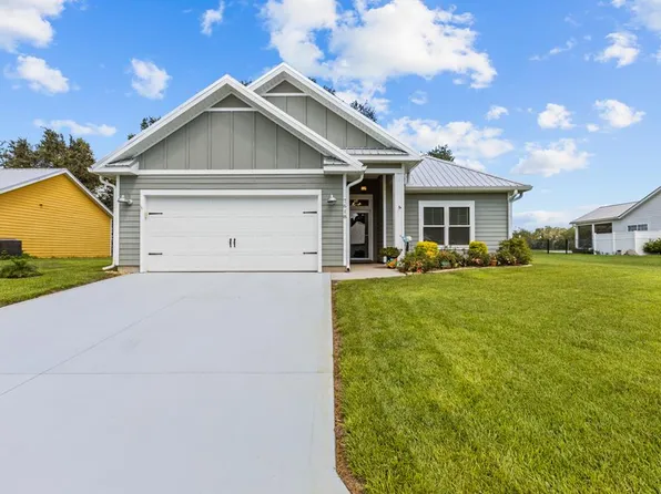 7618 Juanita Pl, Fanning Springs, FL 32693