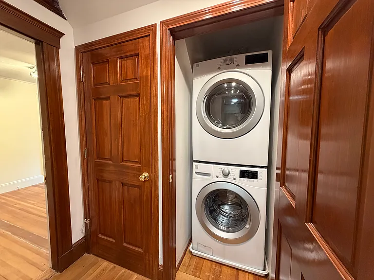 62 Ainsworth St #1 — Photo 7