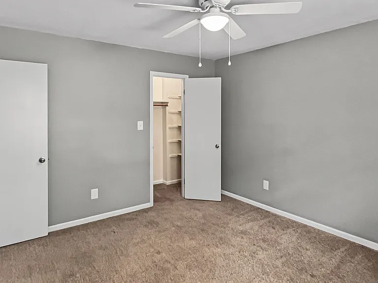 618 Branniff Dr — Photo 10