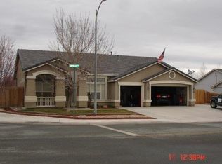 1048 Rimfield Dr, Fernley, NV 89408