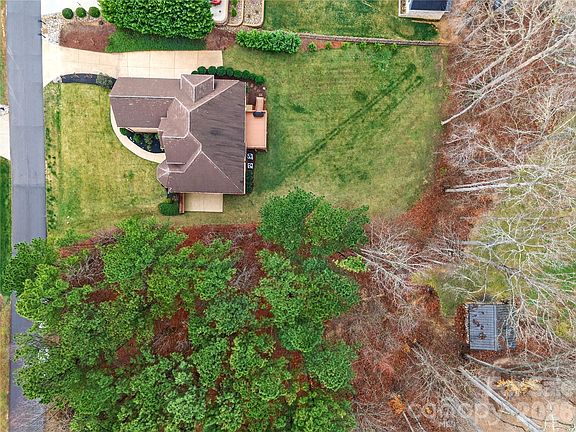 4th image of 164 Crooked Branch Way