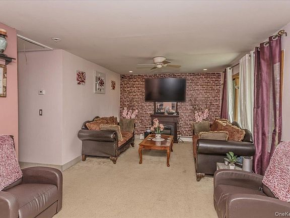 4th image of 14 Lurcott Lane