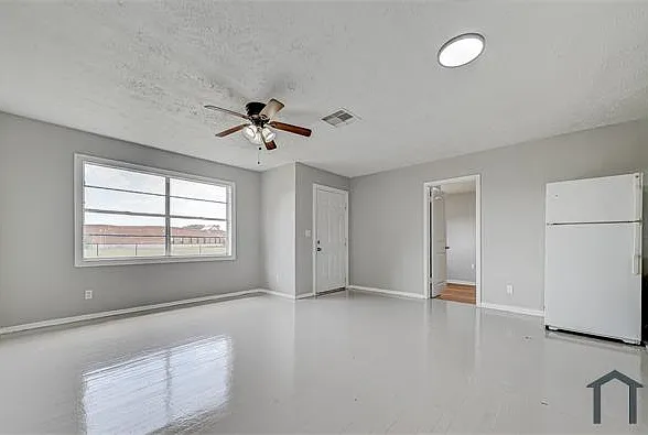9709 Fairland Dr — Photo 4