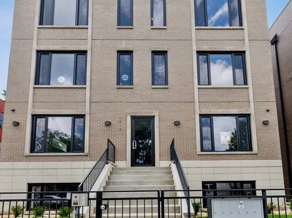 4816 S Saint Lawrence Ave #102, Chicago, IL 60615