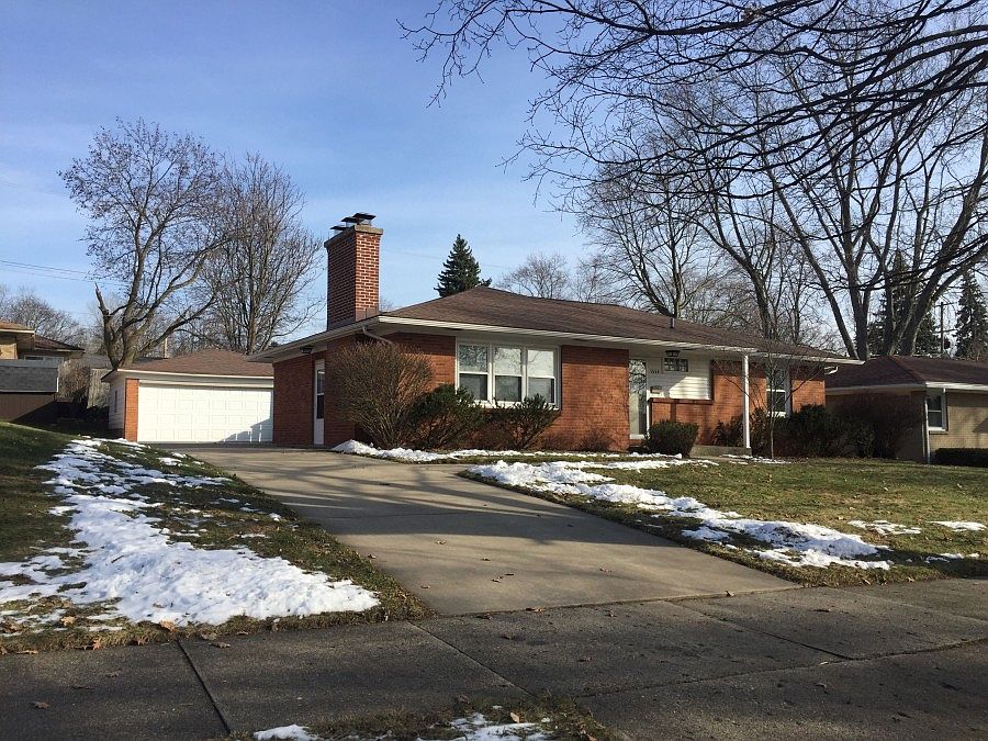2nd image of 1554 Edith Ave NE