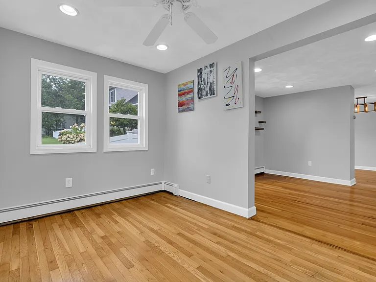 102 Orange St — Photo 17