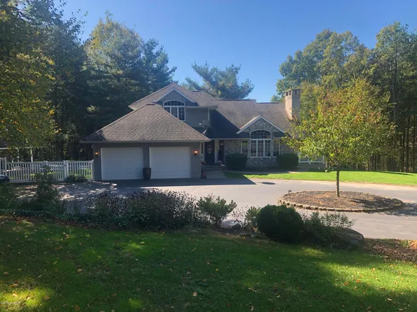 2423 S Main St, Hanover Township, PA 18706
