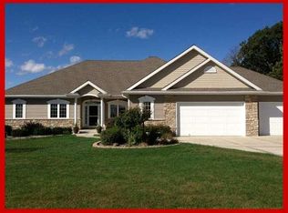 N6099 Ziebell Rd, Jefferson, WI 53549