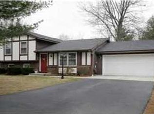 201 Mabel St NW, Comstock Park, MI 49321