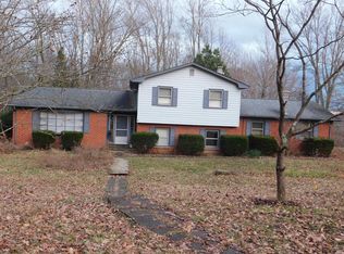 2100 W Ellsworth Rd, Bloomington, IN 47404