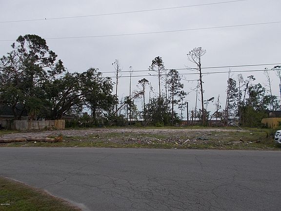 2nd image of 2621 Island View Dr