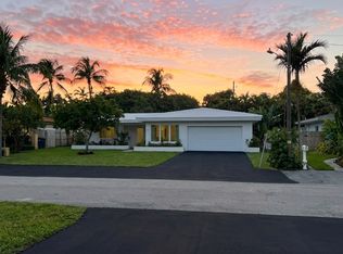 177 NE Spanish Ct, Boca Raton, FL 33432