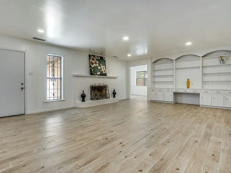 6115 Red Bird Ct — Photo 3