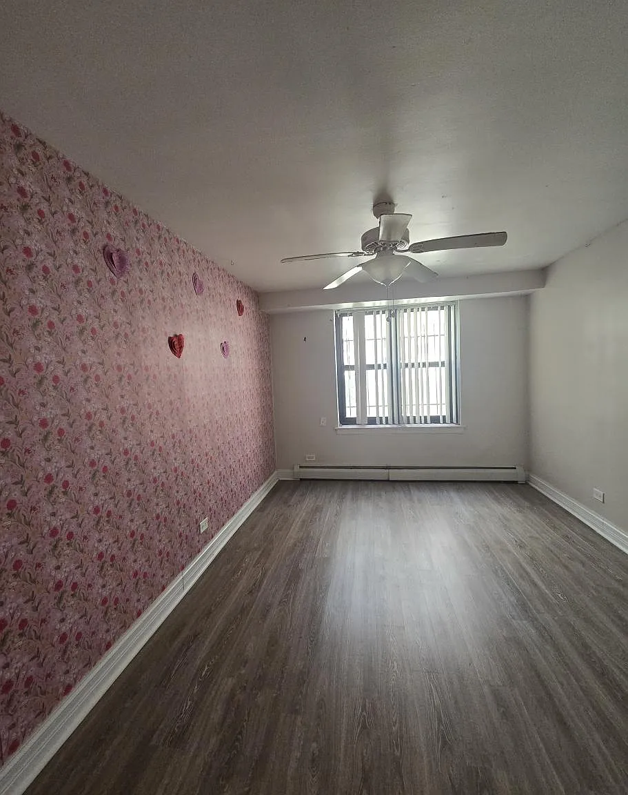 7328 North Ridge Avenue #1W — Photo 4