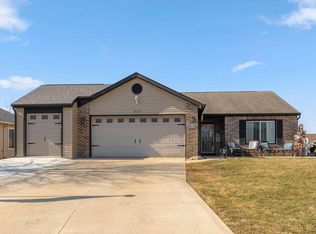 1729 Diamond Creek Run, Fort Wayne, IN 46808