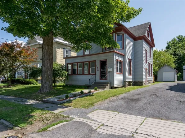 180 Park Ave, Watertown, NY 13601