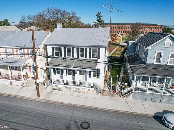 2nd image of 314 S Queen St