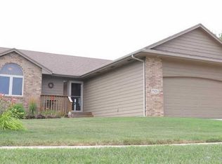 7521 S Denton Ave, Sioux Falls, SD 57108