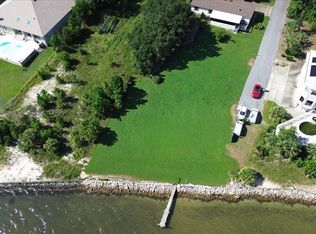 1907 Blankenship Rd, Navarre, FL 32566