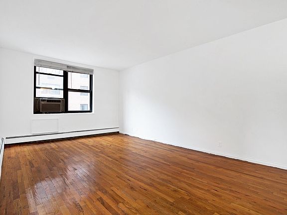 5th image of 229 E 29th St APT 6G