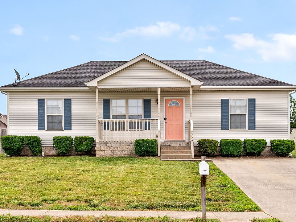1st image of 556 Oakmont Dr