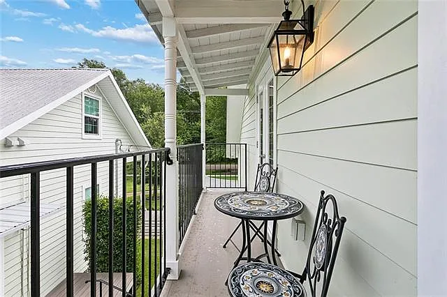 418 Lafitte St — Photo 15